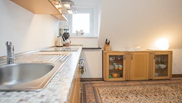 Apartment | Eigene Küche | Hochstuhl