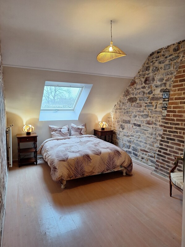 4 habitaciones, wifi y ropa de cama 