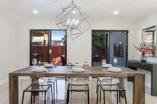 Casa Brisa - Stylish, BBQ, Near heart of Kendall