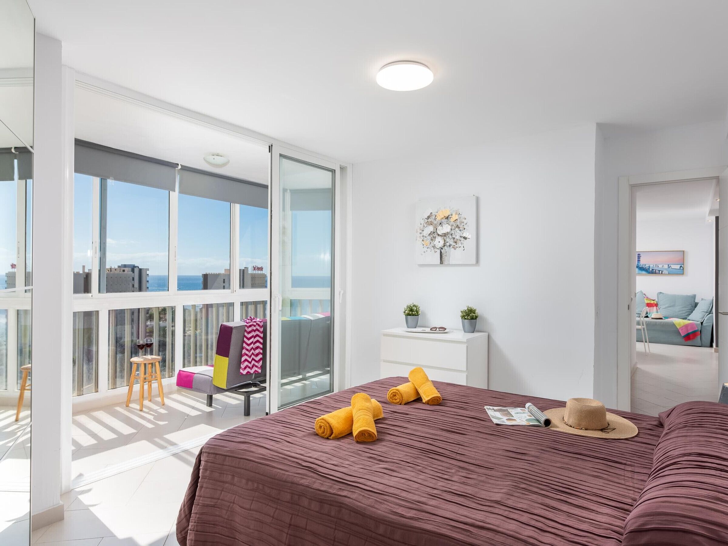 2 habitaciones, wifi gratis y ropa de cama 