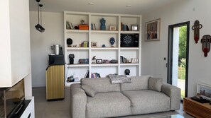 Living area - Architect-designed villa in Anglet (Anglet)