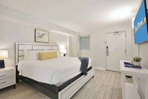 1 bedroom, iron/ironing board, WiFi, bed sheets - Vermosa by StayMareni - Oceanfront Suite (Myrtle Beach)