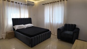 Apartment | 4 bedrooms, free WiFi - Sultan Apartments Lagos (Lagos)