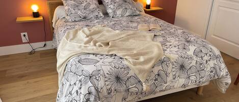 3 Schlafzimmer, Bügeleisen/Bügelbrett, Reisekinderbett, WLAN