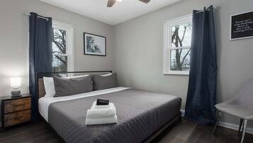 7 camere, ferro/asse da stiro, culla da viaggio, Wi-Fi