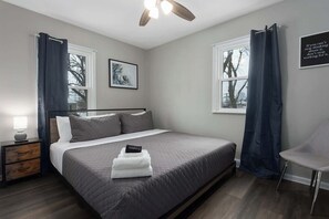 7 chambres, fer et planche à repasser, lit parapluie, Wi-Fi