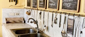 Authentic Tuscan farmhouse with pool for families and children