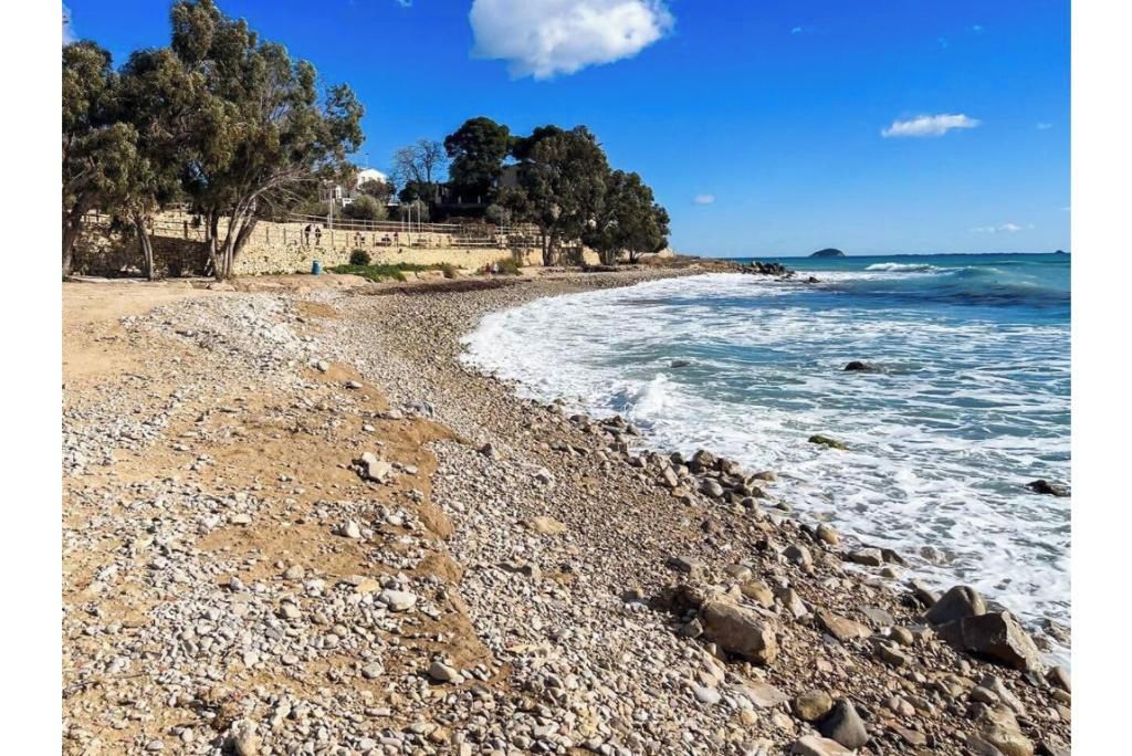 Strand
