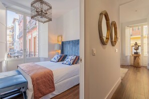1 habitación, tabla de planchar con plancha, internet y ropa de cama