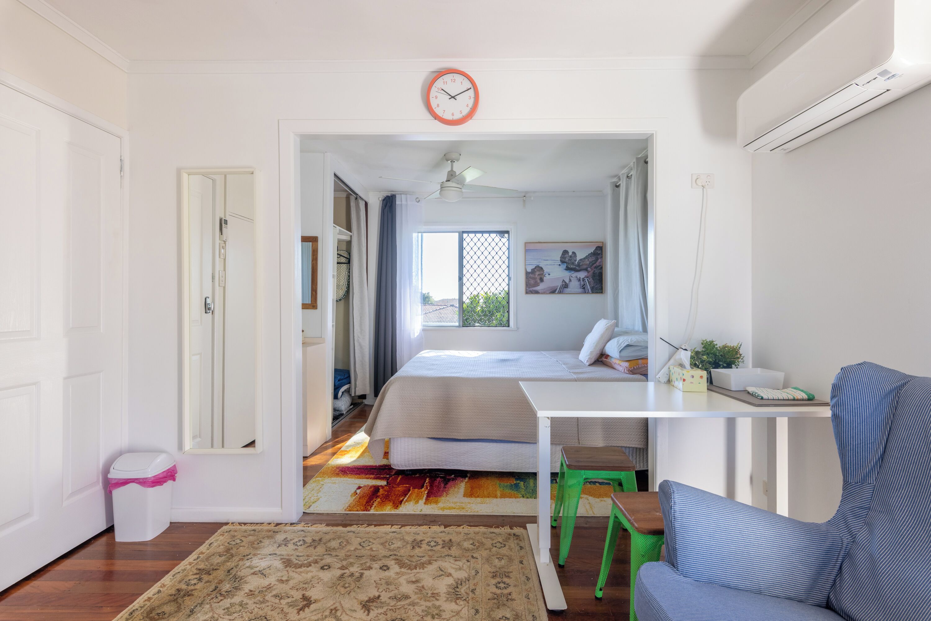 1 chambre, fer et planche à repasser, Wi-Fi, draps fournis