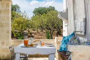 Villa | 4 bedrooms - Villa Thea - Charming House (Carovigno)