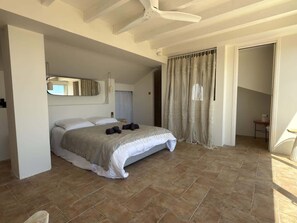 3 quartos, ferros/tábuas de passar roupa, berço de viagem, Wi-Fi