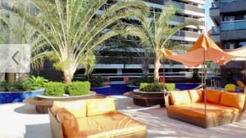 Apartemen Basic | Teras/patio