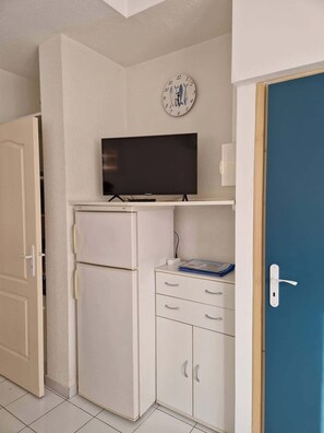 Interior - Seaside Apartment – Ideal for Families and Friends (Valras-Plage)