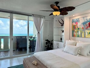 Iron/ironing board, travel cot, WiFi, bed sheets - Ocean Pearl Studio | Best Beachfront Location! (San Juan)