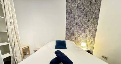 Chambre Neuf Ecluses 2eme etage