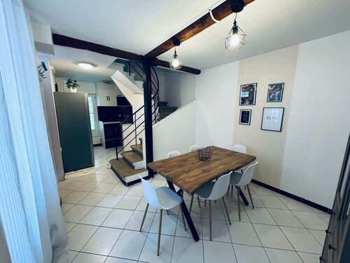 Chambre Canal du Midi 4eme etage