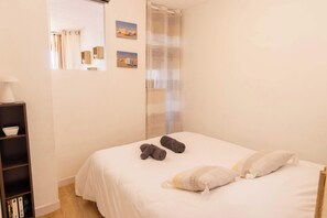 2 Schlafzimmer, Bügeleisen/Bügelbrett, WLAN, Bettwäsche