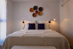 4 室のベッドルーム、アイロン / アイロン台、WiFi、ベッドシーツ