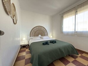 1 Schlafzimmer, Bügeleisen/Bügelbrett, Reisekinderbett, WLAN
