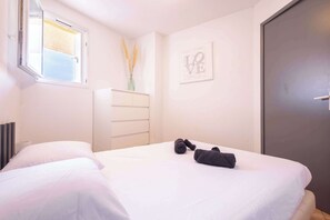 1 bedroom, iron/ironing board, travel cot, bed sheets