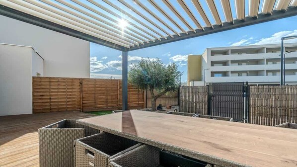 Imagen sin descripción, 1 de 23, botón