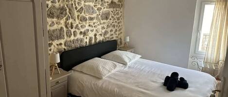 2 Schlafzimmer, Bügeleisen/Bügelbrett, WLAN, Bettwäsche