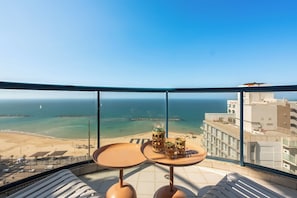 Appartement, vue mer | Vue depuis le balcon