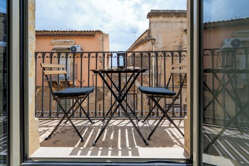 Demetra - One Bedroom Apartment, Sleeps 4