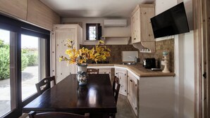 Coffee/tea maker, fridge, microwave, stovetop - Relais Casa Bonivini - Scirocco (Noto)