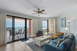 Smart TV - 403C - Beautiful 2-bedroom 2 bath beachfront condo (ORANGE BEACH)