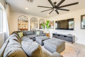 House (3 Bedrooms) | Front of property