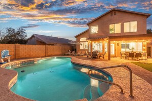 Outdoor pool, pool loungers