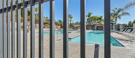 Apartment (1 Bedroom) | Bahagian dalam