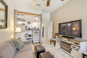 Apartment (1 Bedroom) | Interior