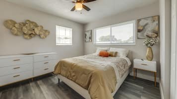 Nhà (3 Bedrooms) | Nội thất