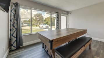 Nhà (3 Bedrooms) | Nội thất