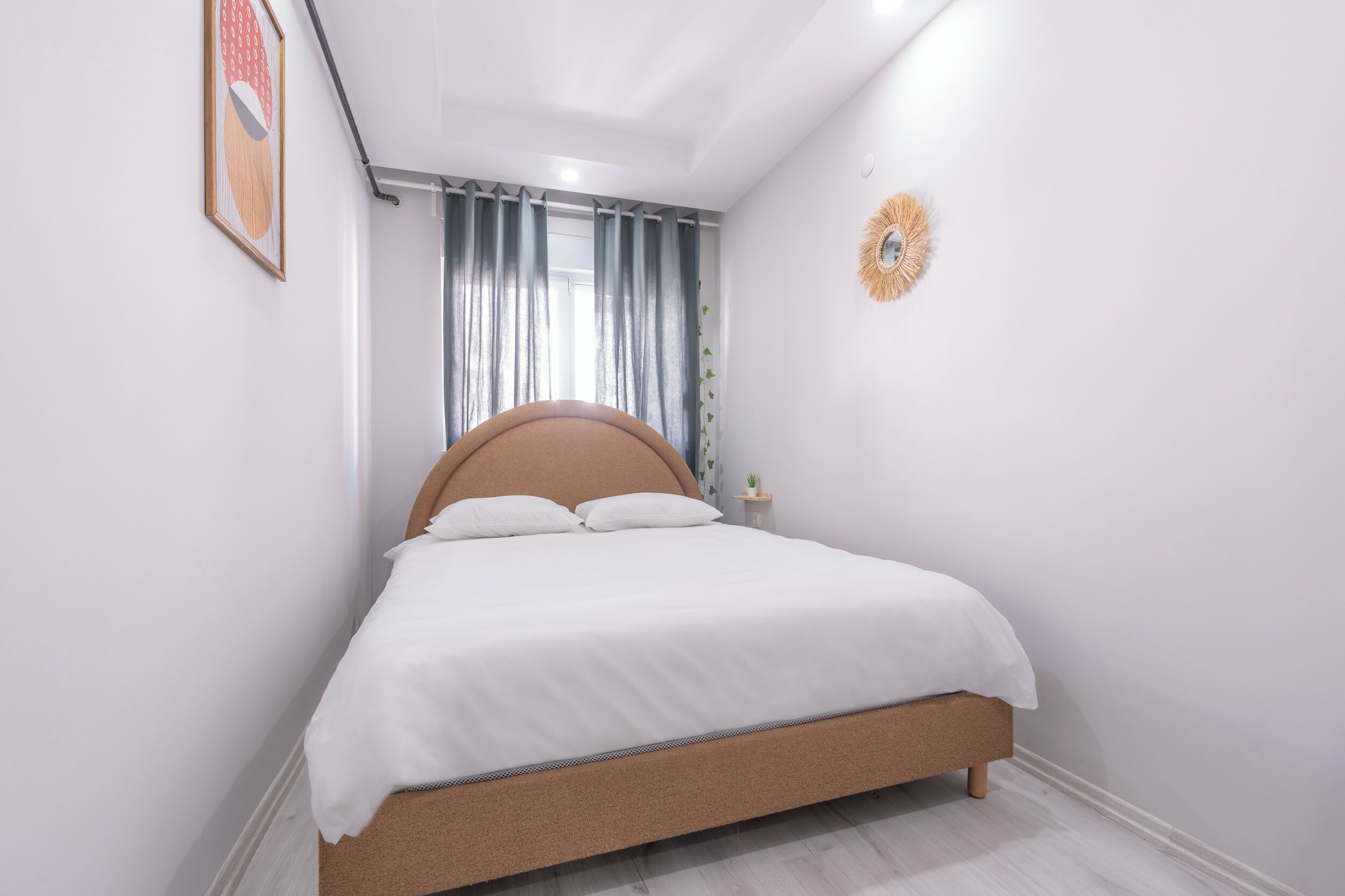 2 bedrooms, WiFi, bed sheets