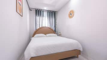 2 bedrooms, WiFi, bed sheets