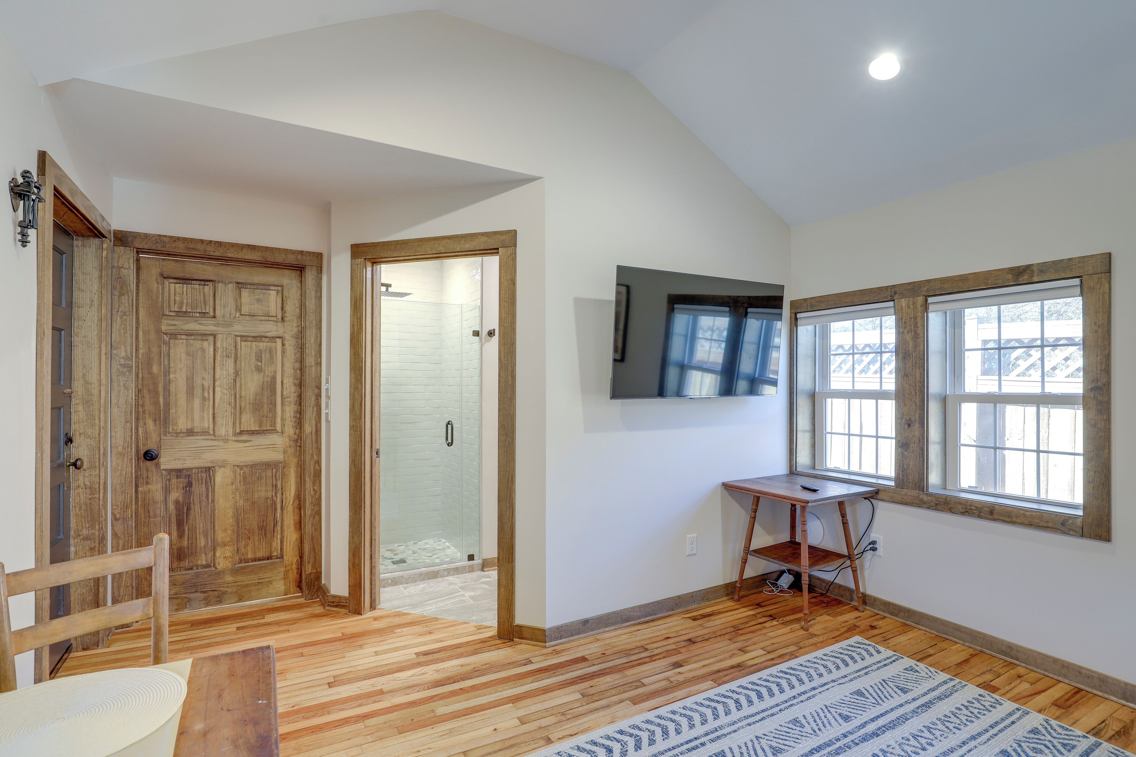 House (1 Bedroom) | Interior