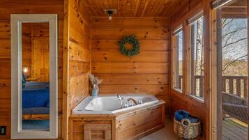 1 habitación, tabla de planchar con plancha y wifi gratis