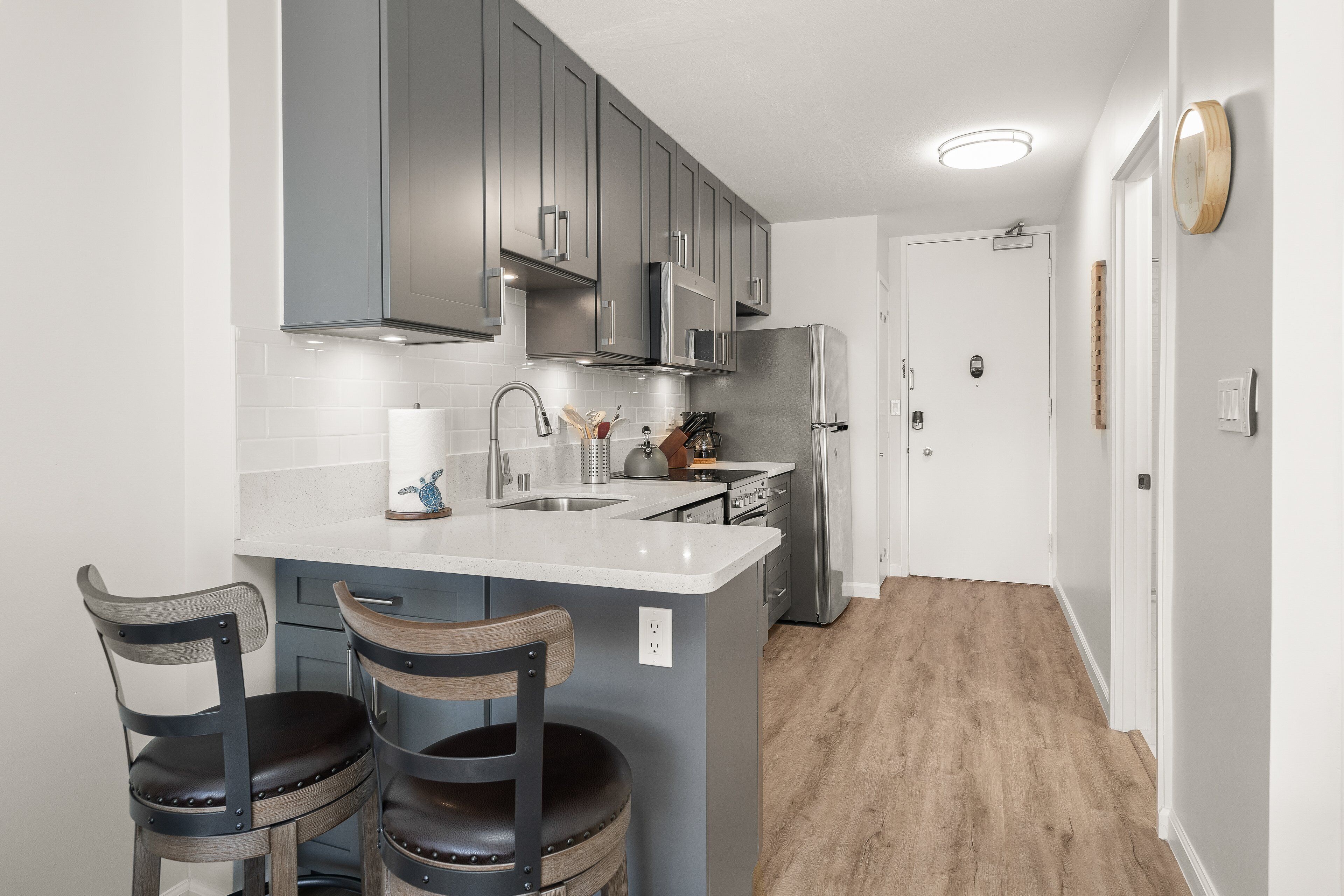 Fridge, microwave, oven, dishwasher