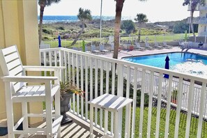 Property grounds - Oceanview Condo | Pool + Balcony | Spanish Trace (Saint Augustine)