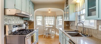 Half-mi to Unc: Historic Dtwn Greeley Home