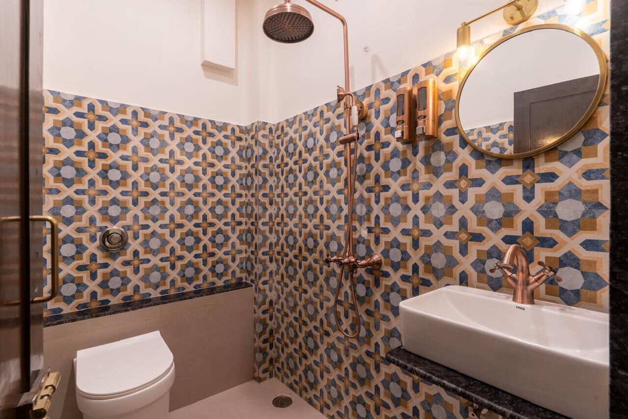 Dusche, Bidet, Handtücher, Seife
