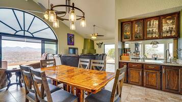 House (3 Bedrooms) | Dining