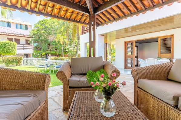 Villa | Terrace/patio