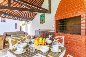 Villa | Speisen im Freien