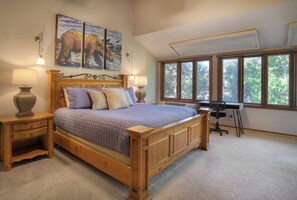 2 多间卧室、办公桌、旅行婴儿床、免费 WiFi