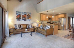 智能电视、壁炉